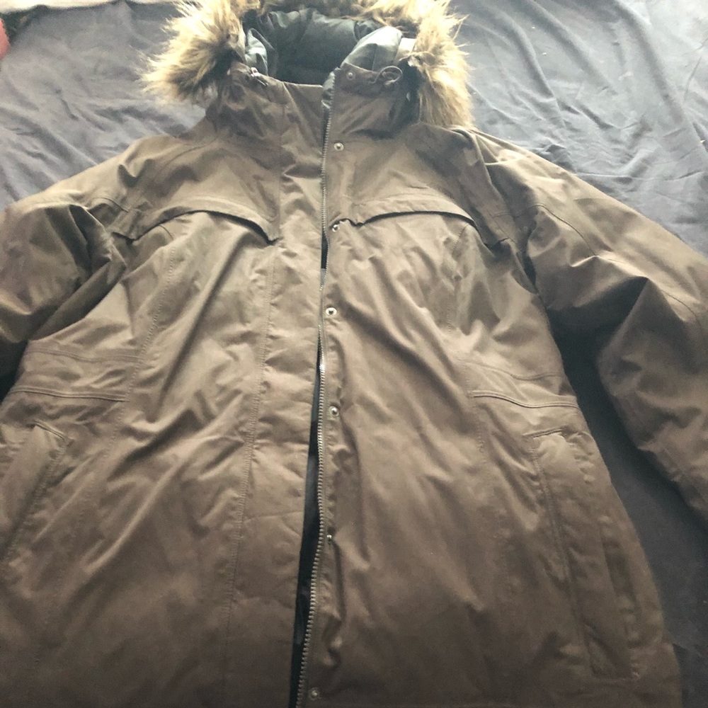 Women’s North face coat size xl